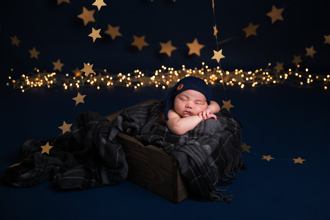 Clare Long photography Kent newborn photographer Picture stars twinkle twinkle little star